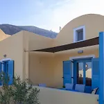 Semesterbostad Divina Private Traditional House *