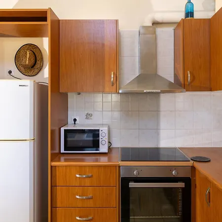 Divina Private Traditional House *