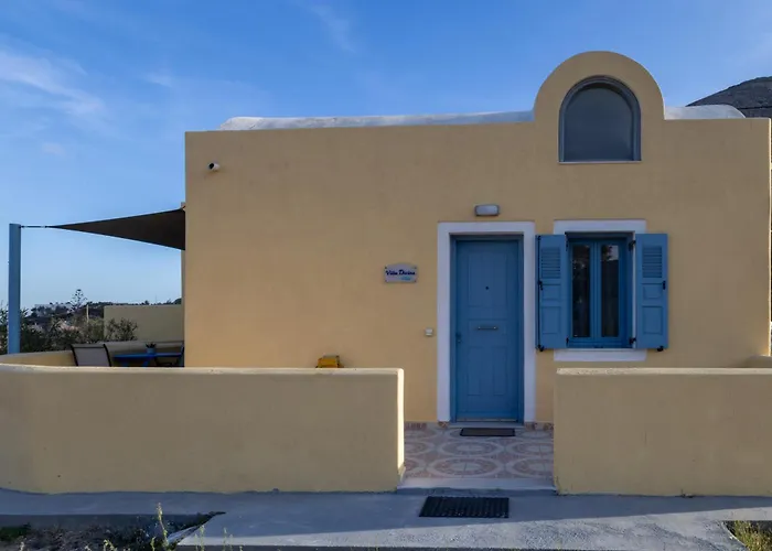 Divina Private Traditional House