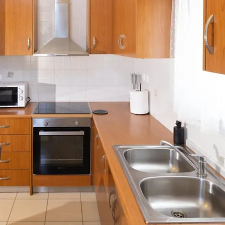 Divina Private Traditional House Сasa de vacaciones