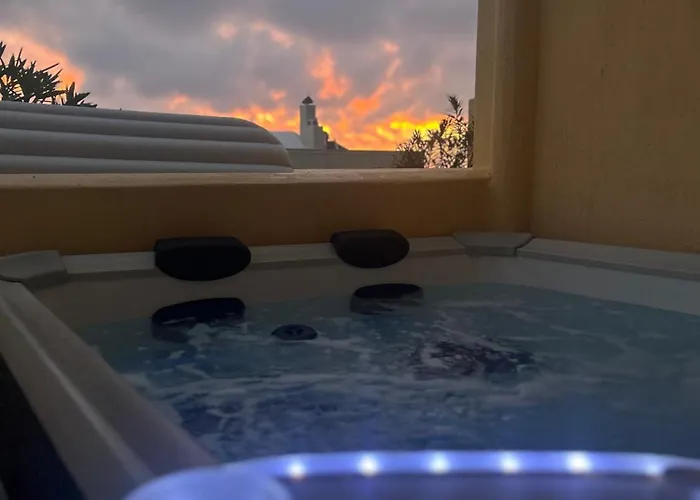 Tatil Evi Divina Private Traditional House Kamári